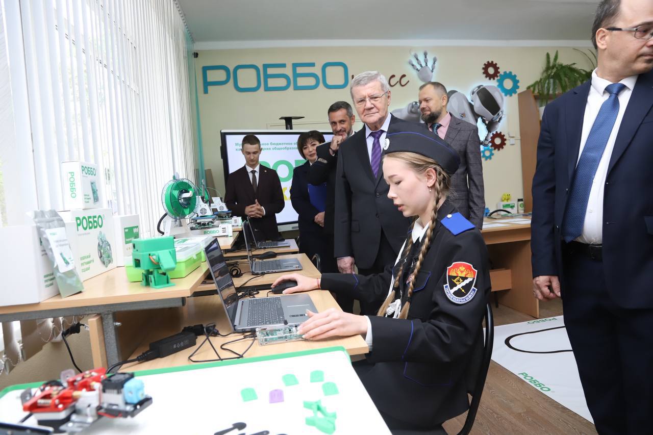 В Солнечном городе открылся РОББО-класс